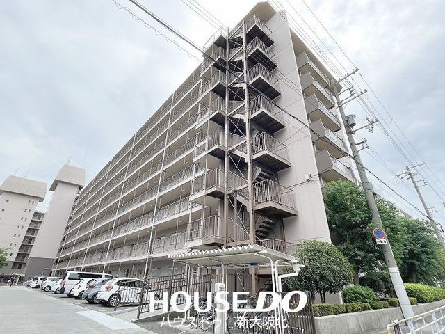 3LDK Apartment in Nishiyodogawa, Osaka - Thumbnail 3