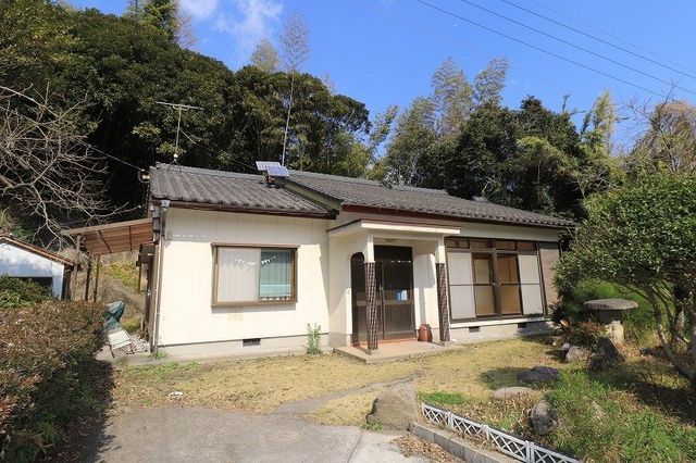 4DK House in Kagoshima City with 102.4m² Land - Thumbnail 3