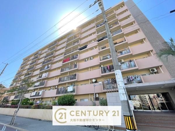 3LDK Apartment in Minato Ward, Osaka - Thumbnail 3