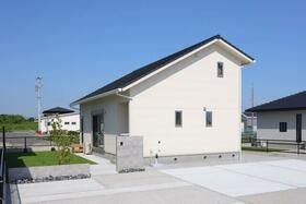 Spacious 2LDK New Build in Nakatsu City - Thumbnail 3