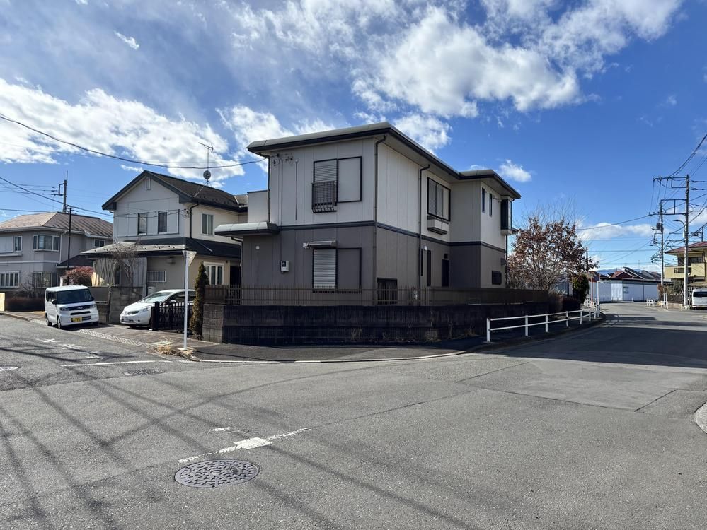 Spacious 4LDK House in Musashimurayama - Thumbnail 3