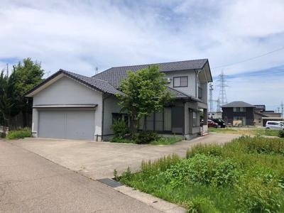Yoshienaka Detached House for Sale at 29.8 Million Yen — Image 2, Nanto, Toyama