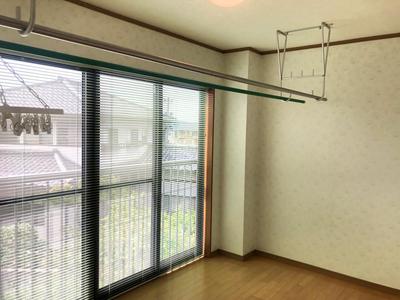 Yoshienaka Detached House for Sale at 29.8 Million Yen — Image 1, Nanto, Toyama