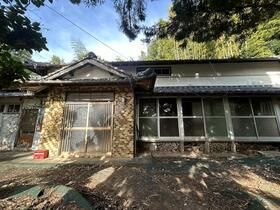 Charming House in Higashisonogi with Spacious Land - Thumbnail 2