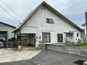 Traditional Japanese Home with Garden in Yonezawa - Thumbnail 2