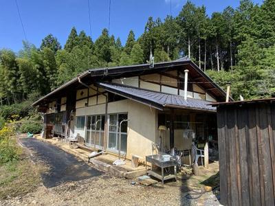 Traditional Farmhouse with 1.8 Hectares Near Lake Hana, Nakatsugawa — Image 1, Nakatsugawa, Gifu