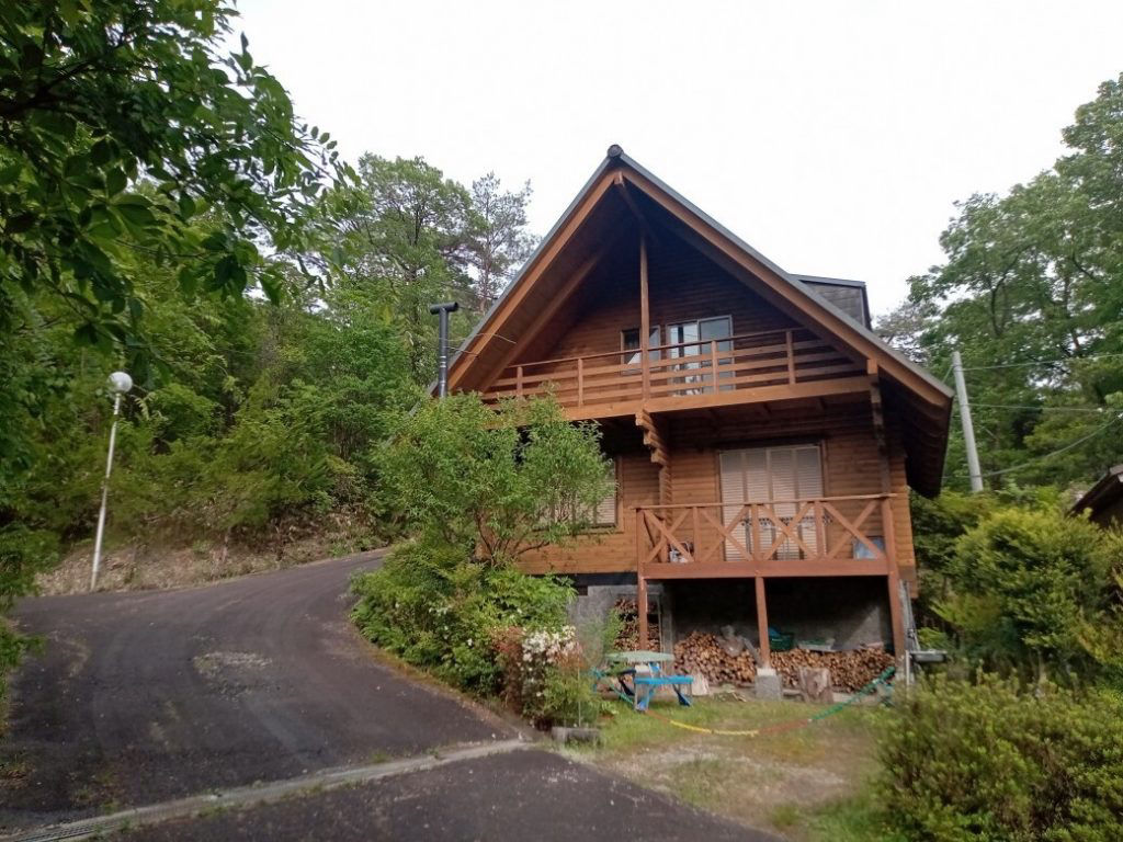 Log Cabin-Style Home in Nakatugawa with Land - Thumbnail 2