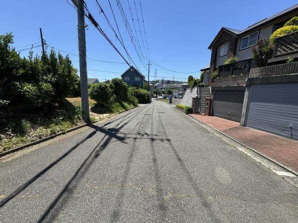 4LDK Detached House for Sale in Aoba Ward, Yokohama - Thumbnail 3