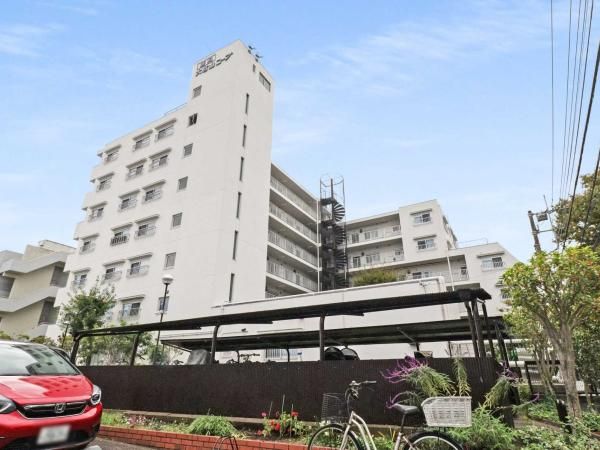 3LDK Apartment for Sale in Kohoku Ward, Yokohama - Thumbnail 2