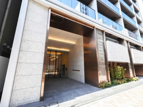 1LDK Apartment for Sale in Chiyoda, Tokyo – 45m² - Thumbnail 2