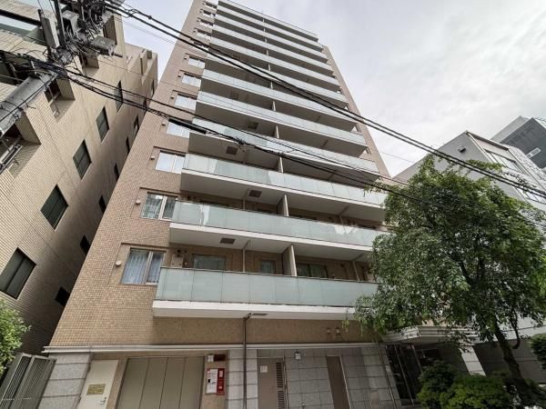 2LDK Apartment for Sale in Chiyoda, Tokyo - 60.71m2 - Thumbnail 3