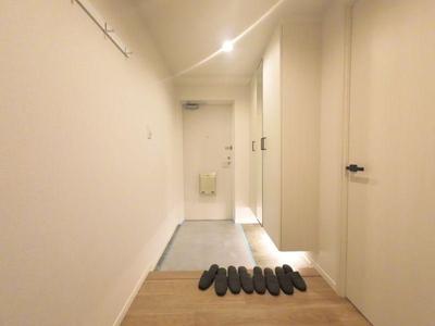 Renovated 3LDK Apartment 89.32 sqm Near Kotoni Station Sapporo — Front_door, Nishi, Hokkaido