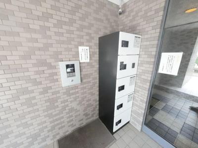 Renovated 3LDK Apartment 89.32 sqm Near Kotoni Station Sapporo — Front_door, Nishi, Hokkaido