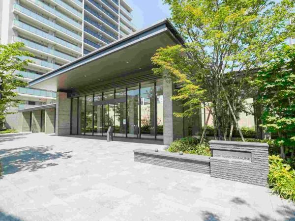 2LDK Apartment for Sale in Higashiyodogawa-ku, Osaka - Thumbnail 2
