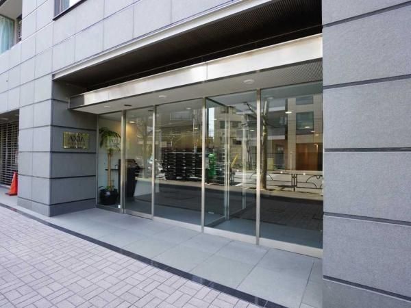 1LDK Apartment for Sale in Ebisu, Shibuya-ku, Tokyo - Thumbnail 3