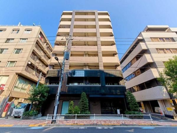 Modern 1LDK Apartment for Sale in Yotsuya, Shinjuku - Thumbnail 2