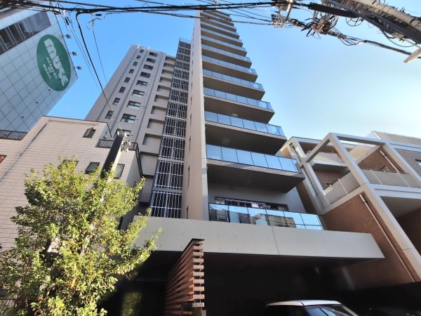 Apartment in Shibuya-ku, Tokyo Near Yoyogi Station - Thumbnail 3