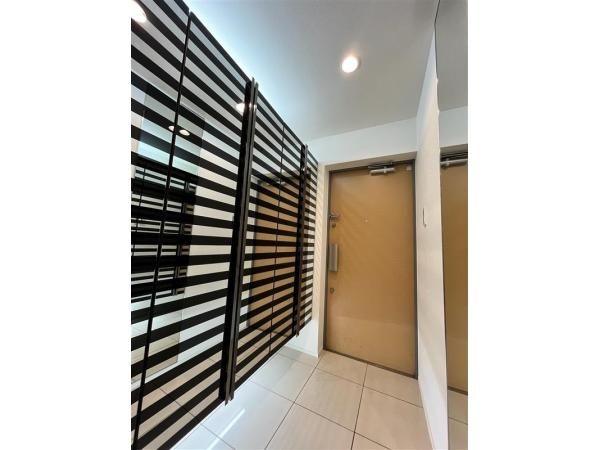 Renovated 3LDK Apartment with Private Garden in Kawaguchi - Thumbnail 4