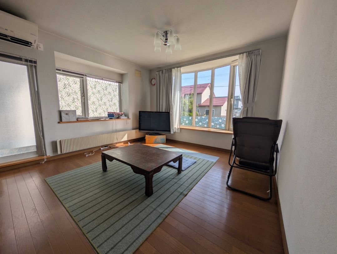 5-Bedroom Home for Sale in Date City, Hokkaido - 152 sqm - Thumbnail 3
