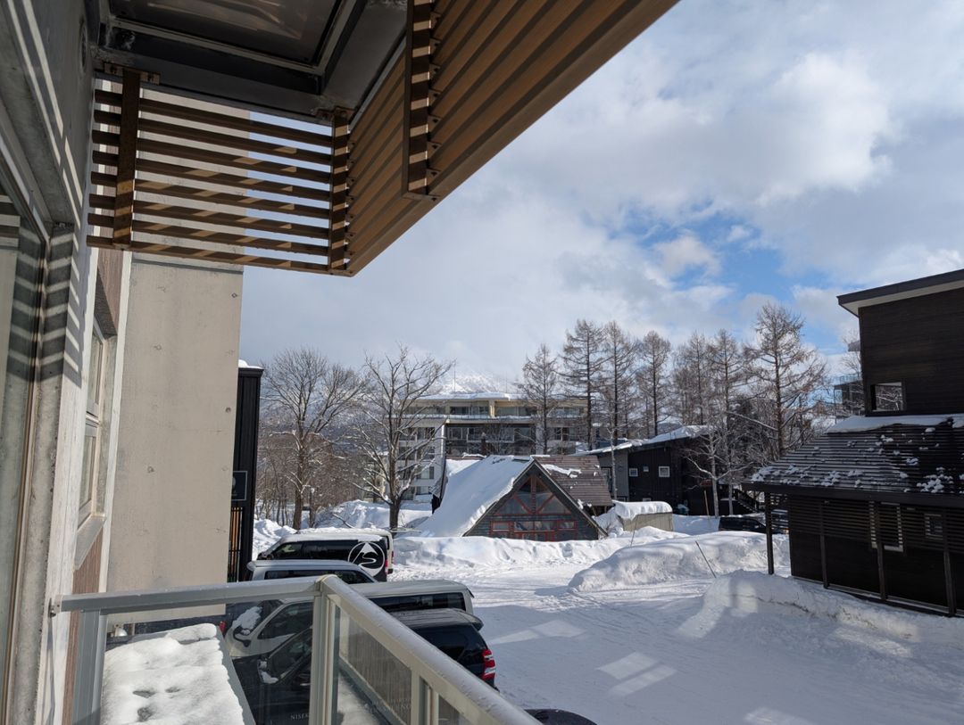 Kizuna 202 Boutique Condo for Sale in Upper Hirafu, Niseko - Thumbnail 2