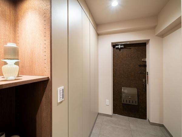 2LDK+S Apartment for Sale in Chiyoda, Tokyo - Thumbnail 4