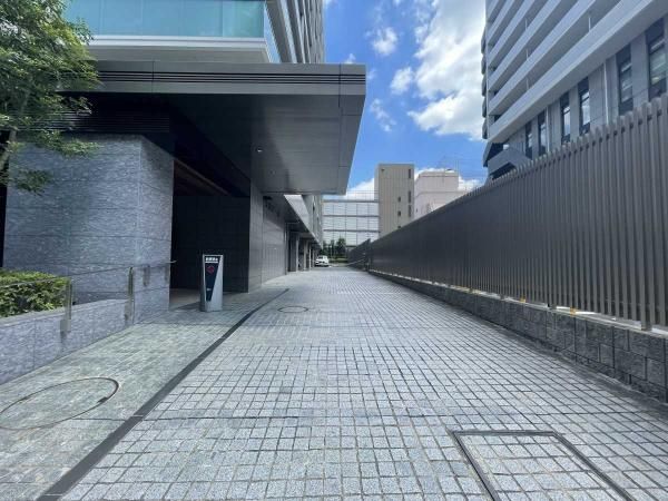2LDK Apartment for Sale Near Urawa Station, Saitama - Thumbnail 2