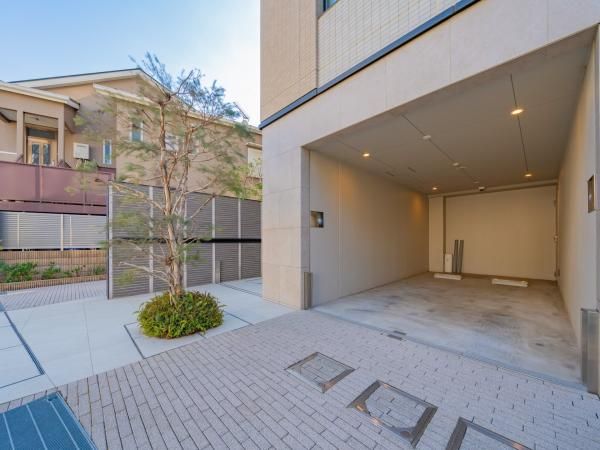1LDK+WIC Apartment for Sale in Nakahara-ku, Kawasaki - Thumbnail 3