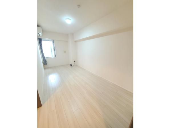 3LDK Apartment for Sale in Meguro, Tokyo - 81.88m2 - Thumbnail 2
