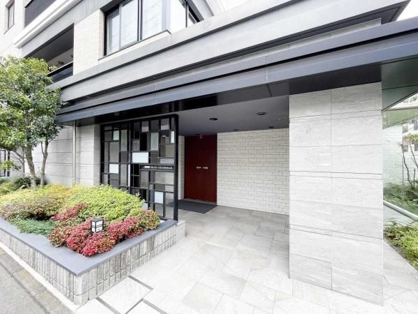 3LDK Apartment for Sale in Yamato City, Kanagawa - Thumbnail 2