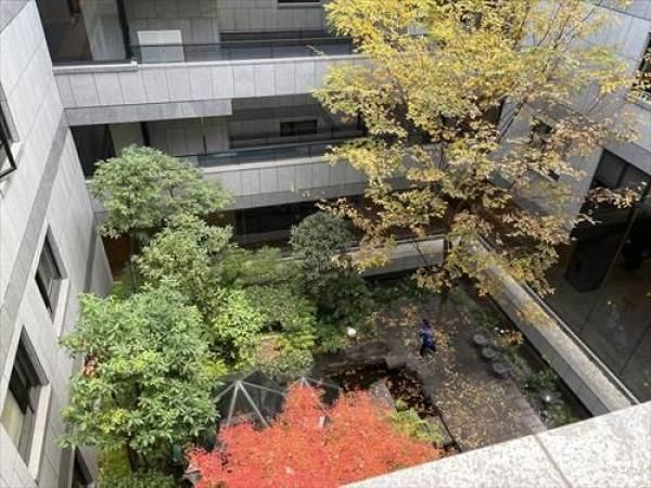 2LDK Apartment for Sale in Ichigaya, Shinjuku, Tokyo - Thumbnail 3