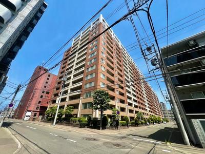 3LDK Apartment for Sale in Kotoni, Sapporo - 98.34 sqm — Apartment, Nishi, Hokkaido