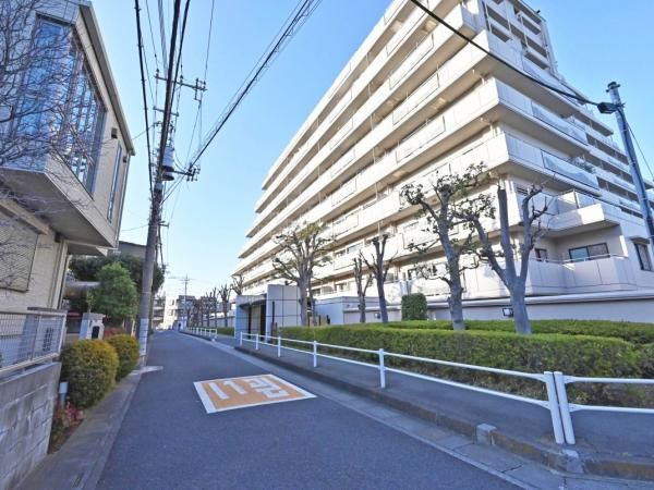 Renovated 4LDK Apartment in Omiya, Saitama City - Thumbnail 4