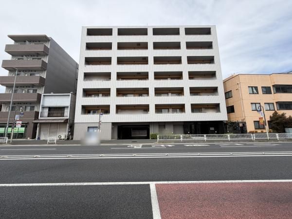 2LDK+S Apartment in Tsurumi, Yokohama with Renovation and Parking - Thumbnail 2
