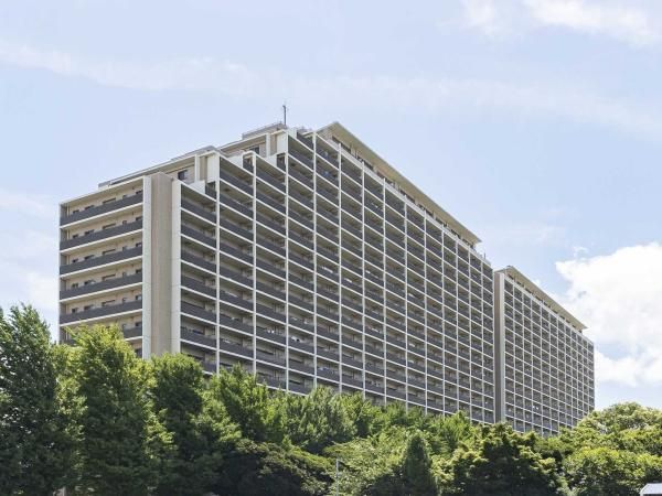 3LDK Apartment for Sale in Inage, Chiba - 77.95m2 - Thumbnail 2