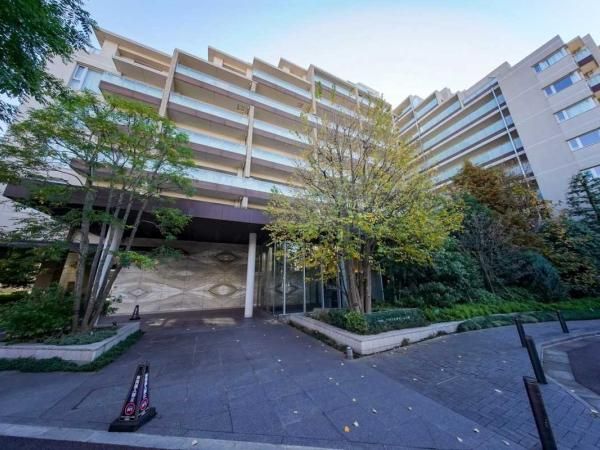 3LDK Apartment for Sale in Minamishinagawa, Shinagawa-ku, Tokyo - Thumbnail 4