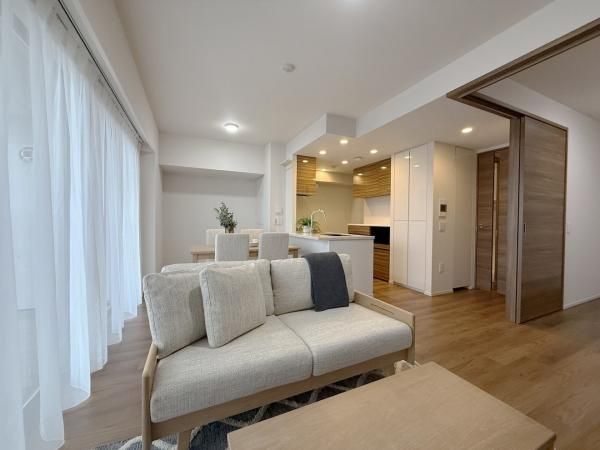 3LDK Apartment for Sale in Aoba-ku, Yokohama - Thumbnail 3