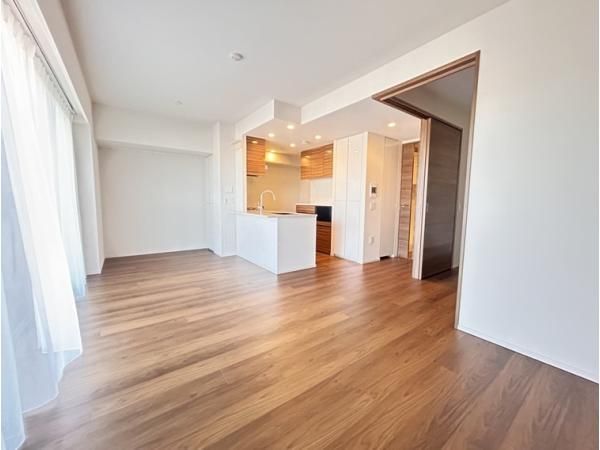 3LDK Apartment for Sale in Aoba-ku, Yokohama - Thumbnail 4