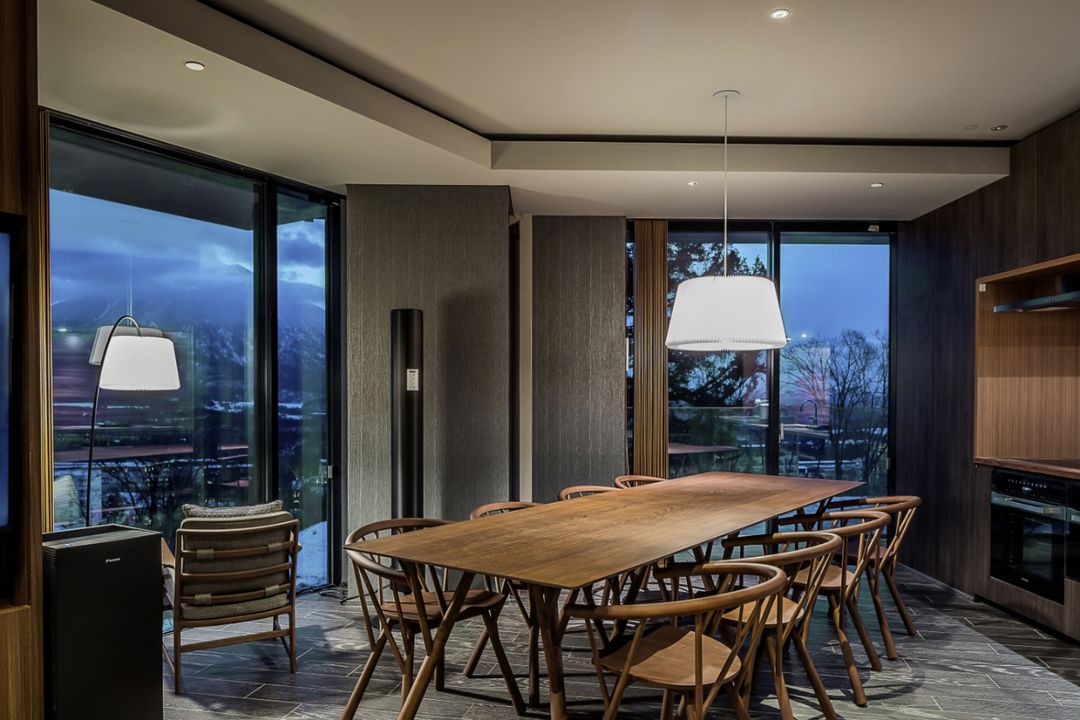 MUWA NISEKO #211 Luxury Ski-in Ski-out Apartment in Hirafu - Thumbnail 4