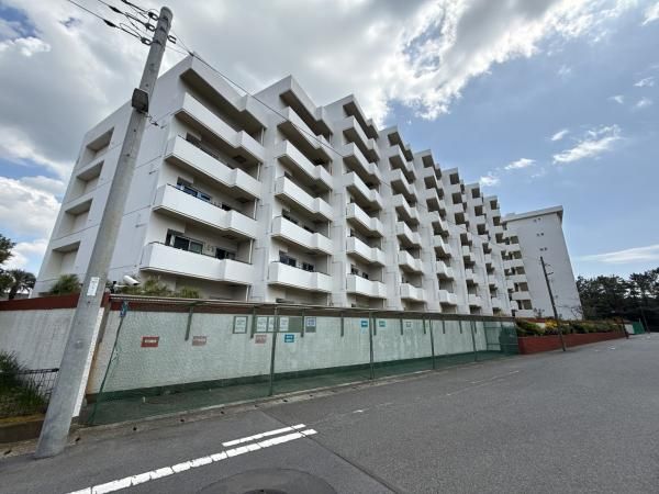 2DK Apartment for Sale in Hiratsuka, Kanagawa - 64.53m2 - Thumbnail 4