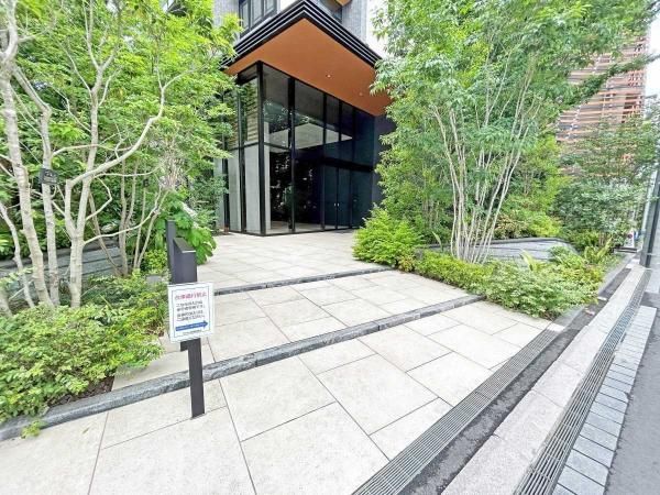 3LDK Apartment for Sale in Urawa-ku, Saitama City - Thumbnail 4