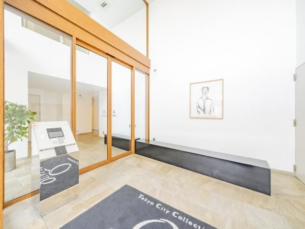 1LDK Apartment in Minami-Azabu, Minato-ku, Tokyo - 58m2 - Thumbnail 4