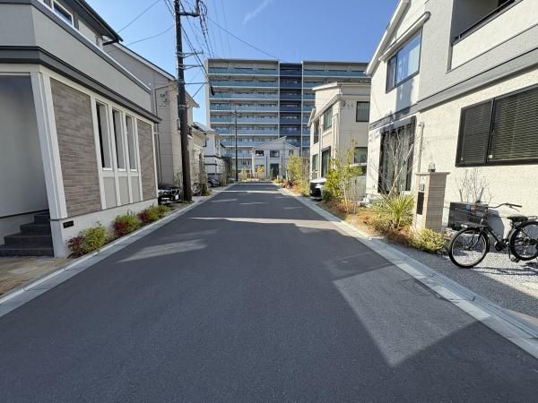 2024 Built 3LDK House in Inagekaigan, Chiba - 102.42 sqm - Thumbnail 3