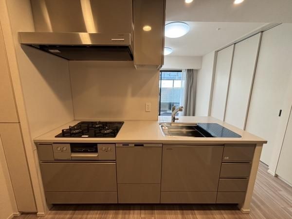 2LDK Apartment for Sale in Kyoto Nakagyo Ward - Thumbnail 4