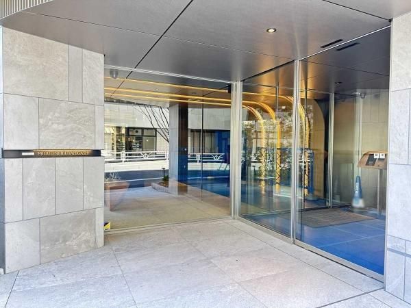 2LDK Apartment for Sale in Shibuya, Tokyo – 61.11m² - Thumbnail 4