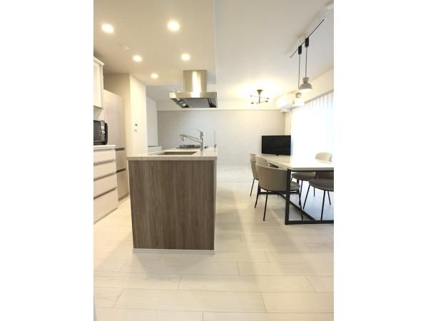2LDK Apartment for Sale in Tsurumi-ku, Yokohama - Thumbnail 4