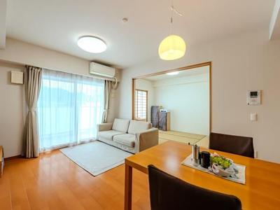 3LDK Apartment for Sale in Otsu, Shiga – 72.29m² — Interior, Otsu, Shiga