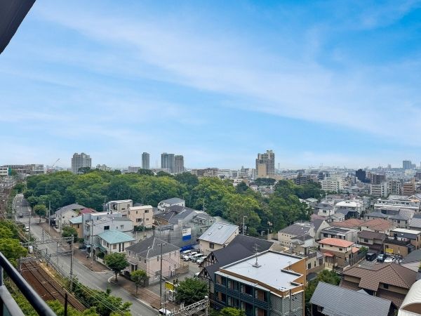 4LDK Apartment for Sale in Higashinada-ku, Kobe - Thumbnail 4