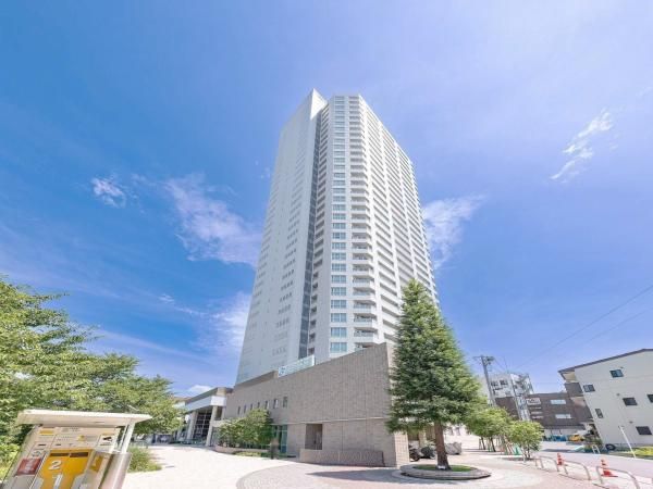 3LDK Apartment for Sale in Higashi-Nippori, Arakawa - Thumbnail 2