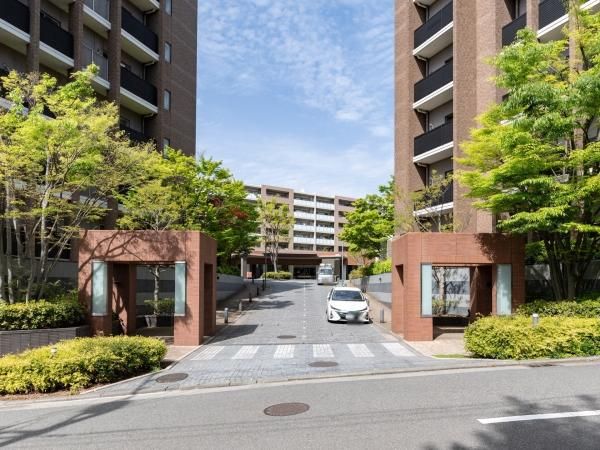 4LDK Apartment for Sale in Oppama, Yokosuka, Kanagawa - Thumbnail 2