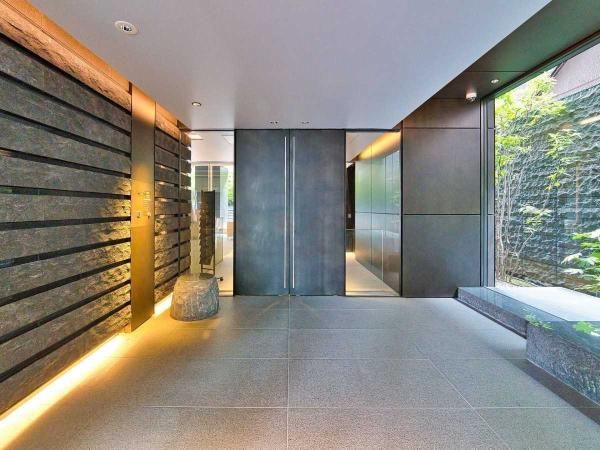 WELISTA Atago Toranomon 1LDK Top Floor Corner Apartment - Thumbnail 4